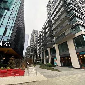 Mennica Grzybowska 43a , Warszawa Polska